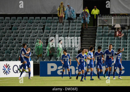 Sydney, Australie. Feb 26, 2014. Ulsan célébrer un but au cours de l'AFC Champions League match entre Western Sydney Wanderers FC et FC Ulsan Hyundai de Corée du Pirtek, Parramatta Stadium. Ulsan a gagné 3-1. Credit : Action Plus Sport/Alamy Live News Banque D'Images