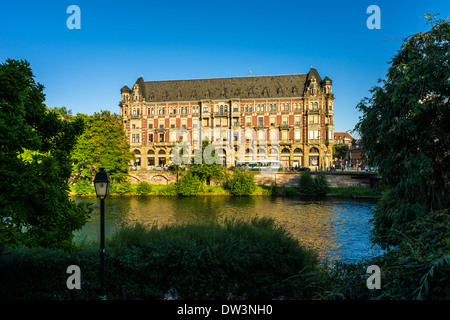 Gallia, résidence étudiante, hébergement en dortoir, Ill, quartier Neustadt, Strasbourg, Alsace, France, Europe, Banque D'Images