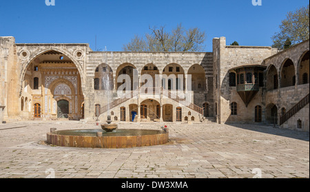 Cour et la fontaine du palais de Beiteddine Palaceis Beitad-Din ou dans la vallée de la Bekaa au Liban Banque D'Images