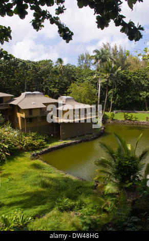 Hana Hale Inn bungalows détente par l'eau dans la détente à Maui Hawaii Hana à distance Banque D'Images