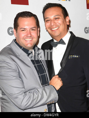 Ross Mathews et Salvador Camarena 8e édition du GLSEN Respect Awards tenue à l'hôtel Beverly Hills - Arrivées Los Angeles, Californie - 05.10.12 Avec : Ross Mathews et Salvador Camarena Où : Los Angeles, California, United States Quand : 05 Oct 201 Banque D'Images