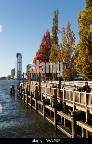 Esplanade, South Cove sur l'Hudson, Battery Park City, NYC Banque D'Images