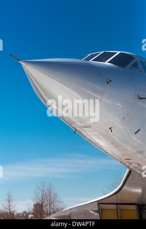 Attraction touristique de Concord au New York's Intrepid Sea, Air & Space Museum avec Manhattan skyline Banque D'Images