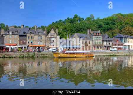 Vieux port de Dinan Banque D'Images