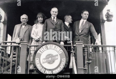 Le président Calvin Coolidge (1872-1933) et sa femme tombe en route vers le Centenaire de l'Immigration 1925 Norse-American en juin 1925 Banque D'Images