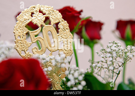 Bouquet de fleurs à noces d'or ou 50e anniversaire Banque D'Images