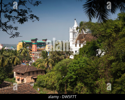 L'Inde, Goa, Panjim, Skyline, église notre dame de l'Immaculée Conception, les églises de Goa blanchis Banque D'Images