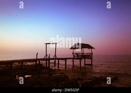 Coucher du soleil sur la plage Banque D'Images