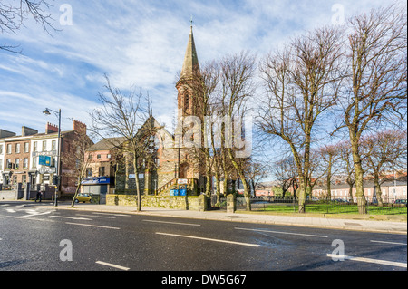 Route de l'université était à l'origine de l'Eglise morave situé sur Sandy Row à Belfast en 1871 et déplacé à son emplacement actuel en 188 Banque D'Images