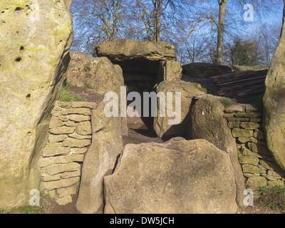 Wayland's Smithy Long Barrow dans l'Oxfordshire, Angleterre, RU Banque D'Images