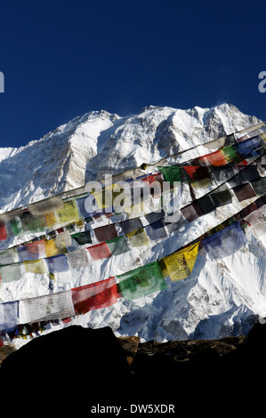 La face sud de l'Annapurna vu de sanctuaire de l'Annapurna. Annapurna est un des quatorze sommets de plus de 8000m Banque D'Images