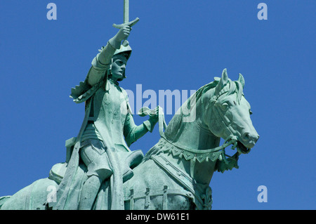 Statue de Jeanne d'Arc sur le Sacré Cœur à Paris Banque D'Images