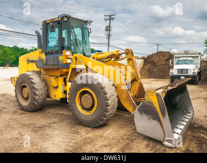 Bulldozer sur un chantier Banque D'Images