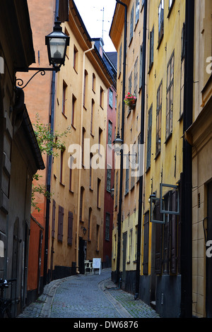 Ruelle pavée avec rustique road, à Stockholm, Suède Banque D'Images