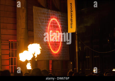 Liverpool, Royaume-Uni. 1er mars 2014. Affiche l'incendie marque la réouverture de l'Everyman Theatre de Liverpool Crédit : Adam Vaughan/Alamy Live News Banque D'Images