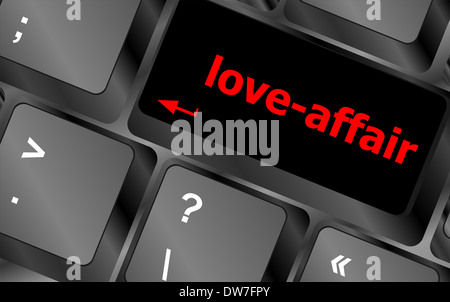 Love-affaire touche clavier ou sur internet montrant concept Banque D'Images