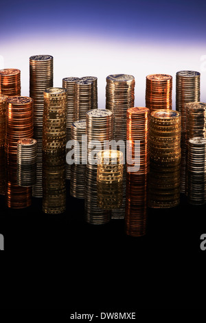 Pièces empilées reflétée Banque D'Images