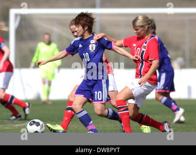 La Manga, en Espagne. 3 mars 2014. Le Japon, la Norvège v moins de 23 femmes, tournoi de La Manga, en Espagne & Emilie Bosshard Haavi - Norvège Photo par Tony Henshaw/Alamy Live News Banque D'Images