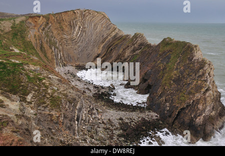 Une vue de Lulworth Cove le Stairhole la Côte Jurassique Dorset UK Banque D'Images