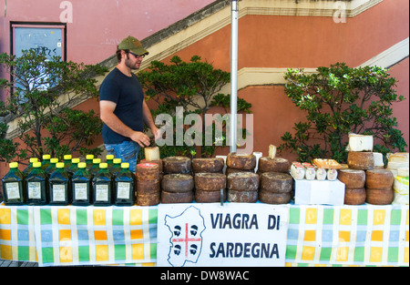 Vigra sarde - produire sur l'affichage à Camogli, Riviera di Levante, Italie Banque D'Images