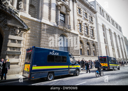 En dehors de la cour Old Bailey à Londres le jour de la détermination de Lee Rigby meurtriers du Privé Banque D'Images