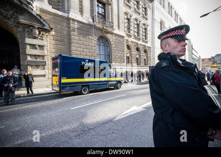 En dehors de la cour Old Bailey à Londres le jour de la détermination de Lee Rigby meurtriers du Privé Banque D'Images