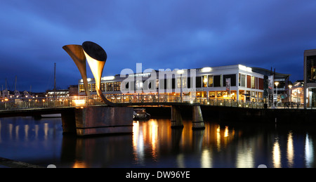 Pero&# 39;s, pont enjambant St Augustine&# 39;s'atteindre, Bristol, Angleterre, Royaume-Uni Banque D'Images