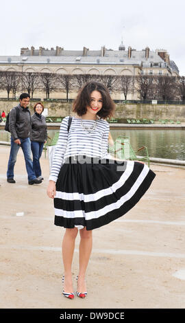 Lena Mahfouf arrivant à l'Issey Miyake défilé pendant la Fashion Week de Paris - Dec 28, 2014 - La piste Manhattan/Céline Gaille/photo alliance Banque D'Images