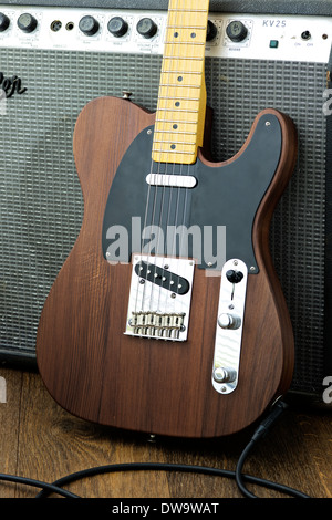 Aile Telecaster édition limitée ancienne croissance Banque D'Images