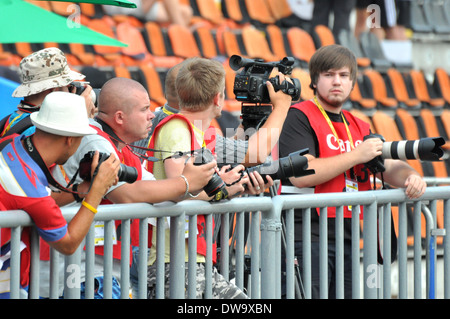 Journaliste sportif de travailler pendant le championnat du monde junior de l'IAAF 2013 Banque D'Images