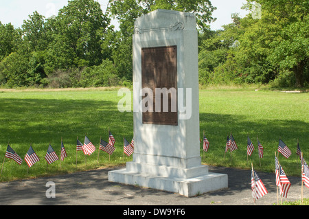 Monument à la mémoire des soldats américains tués à la bataille de Fallen Timbers, en Ohio. Photographie numérique Banque D'Images