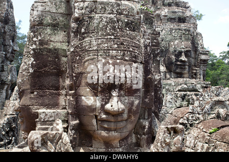 Célèbre Angor Wat à Siem Reap Cambodge c'est temple Bayan visages sont très grandes Banque D'Images