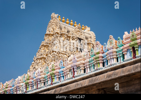 L'Inde , Tamil Nadu , Sri Ekambaranathar Temple Ekambareswarar Kanchipuram temples hindou Shiva 6 6e siècle détails toit tour Banque D'Images