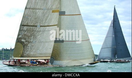 KJ7 2012 Yalsheda J class yacht racing en Angleterre Ile de Wight Banque D'Images