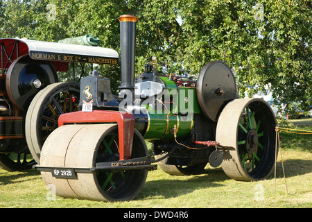 Aveling & Porter composé de catégorie F Road Roller nombre 11542 construit en 1926 RP2925 rallye 2012 vapeur à Bedford Banque D'Images