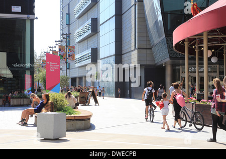 Le centre commercial de Westfield, à côté du Parc Olympique Queen Elizabeth, à Stratford, E20 est de Londres, Angleterre, RU Banque D'Images