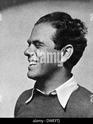 Frank Capra (1897-1991), réalisateur américain, Smiling Profil, circa 1930 Banque D'Images