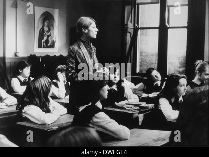 Maggie Smith et classe d'étudiants, sur-ensemble du film, 'Le premier de Miss Brodie', 1969 Banque D'Images