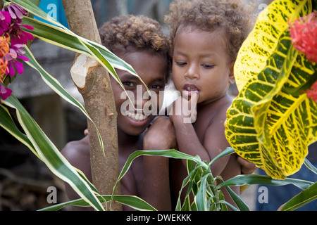 Les habitants locaux, Santa Ana (Îles Salomon, Pacifique Sud Banque D'Images