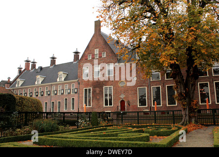 Prinsenhof & Prinsentuin (17e siècle et les jardins de la cour du prince) dans le centre historique de Groningen, Pays-Bas Banque D'Images