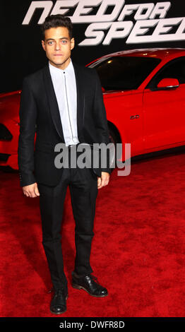 Los Angeles, USA. 08Th Mar, 2014. Acteur Rami Malek assiste à la première de Besoin de vitesse au théâtre chinois de Grauman à Los Angeles, USA, 06 mars 2014. Photo : Hubert Boesl - PAS DE SERVICE DE FIL/dpa/Alamy Live News Banque D'Images
