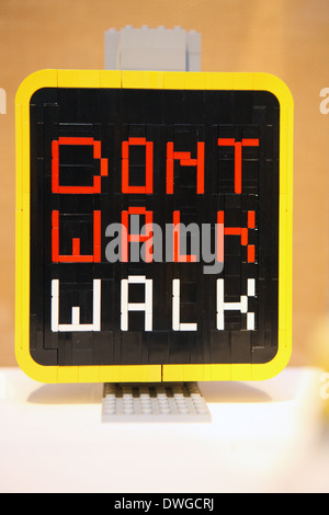 Ne pas marcher à pied dans Lego signe Banque D'Images