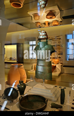 Une armure de bronze du 15e siècle avant J.-C., dans le Musée Archéologique de Nauplie, ville ('Argolide Argolide'), Péloponnèse, Grèce Banque D'Images