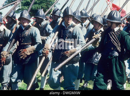 Guerre civile anglaise royaliste, piquiers, 17ème siècle, reconstitution historique Banque D'Images