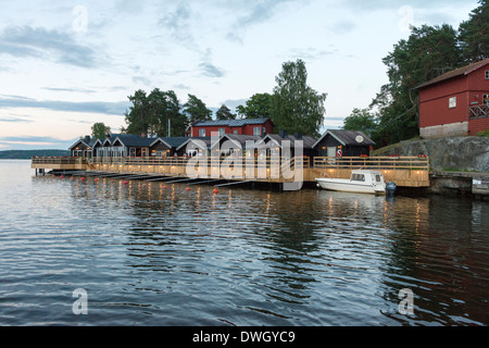 Restaurant Rökeriet ('Smokehouse'), sur l'île de Fjäderholmarna, dans l'archipel de Stockholm, Suède. Banque D'Images