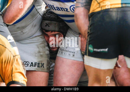 Northampton, Royaume-Uni. 05Th Mar, 2014. Des packs de shérif Eoin Sarrasins au cours de la LV = Cup demi-finale entre les Tonga et les Sarrasins à Franklin's Gardens. Score final : Northampton Saints 26-7 Saracens. Credit : Action Plus Sport/Alamy Live News Banque D'Images