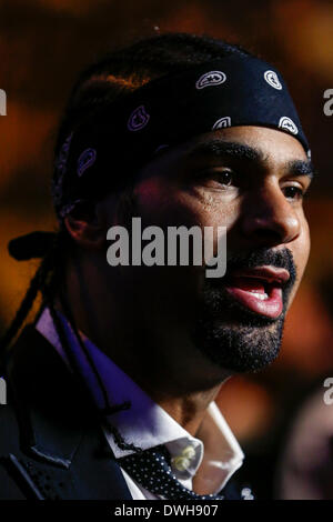 Londres, Royaume-Uni. 05Th Mar, 2014. Le boxeur David Haye ressemble à de la foule de la carte principale lors de l'UFC Fight Night London de l'O2 Arena. Credit : Action Plus Sport/Alamy Live News Banque D'Images