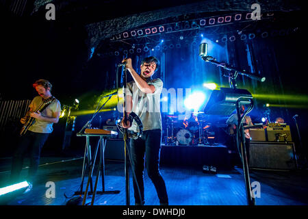 Detroit, Michigan, USA. Mar 8, 2014. Chanteur SAMEER GADHIAR la bande de jeunes le géant sur la Tour de l'esprit sur la matière au Fillmore Theatre de Detroit, MI le 8 mars 2014 Crédit : Marc Nader/ZUMA/ZUMAPRESS.com/Alamy fil Live News Banque D'Images