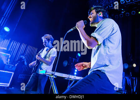 Detroit, Michigan, USA. Mar 8, 2014. Chanteur SAMEER GADHIAR la bande de jeunes le géant sur la Tour de l'esprit sur la matière au Fillmore Theatre de Detroit, MI le 8 mars 2014 Crédit : Marc Nader/ZUMA/ZUMAPRESS.com/Alamy fil Live News Banque D'Images