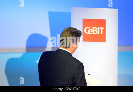 Hanovre, Allemagne. 09Th Mar, 2014. Le Premier ministre britannique David Cameron parle lors de l'ouverture officielle d'activité pour l'ordinateur expo CeBIT à Hanovre, Allemagne, 09 mars 2014. La Grande Bretagne est le pays partenaire à l'occasion du CeBIT qui se poursuit jusqu'au 14 mars 2014. Photo : PETER STEFFEN/dpa/Alamy Live News Banque D'Images